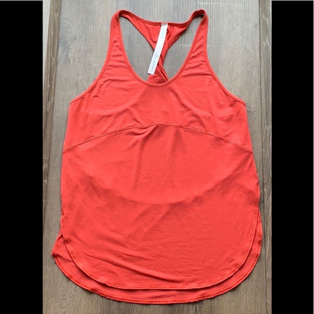 LIKE NEW! LULULEMON TWIST AND TRAIN TANK CORAL RED